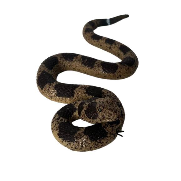 Realistic Fake Snakes Toy, 2 pcs Soft Rubber Fake snakes Garden Snake Props - Picture 14 of 14